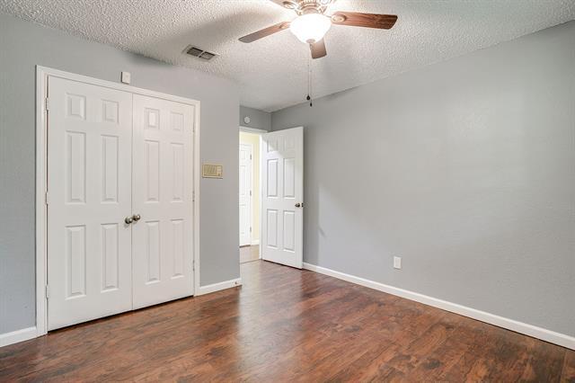 Building Photo - 1135 Joanna Cir