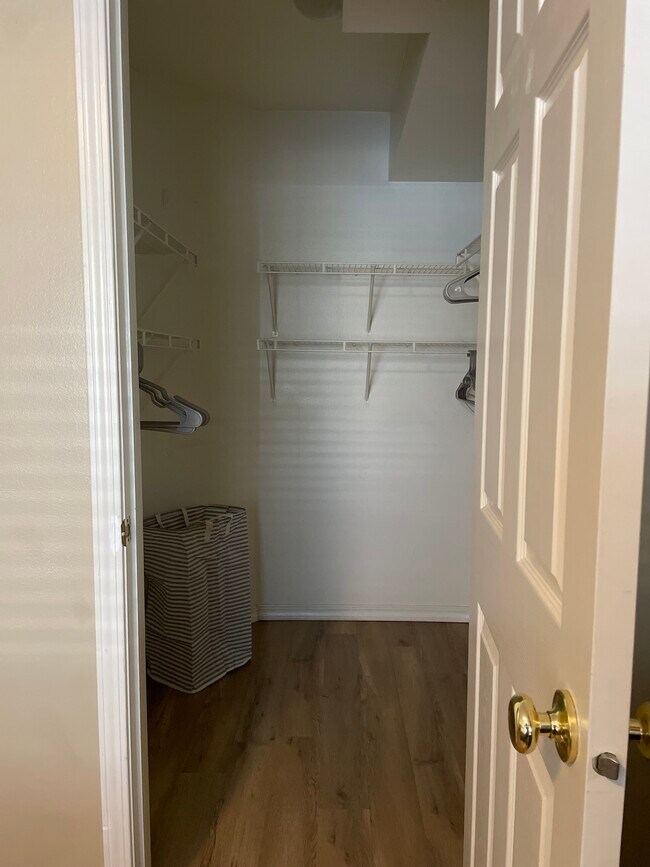 Building Photo - 1158 E 6600 S