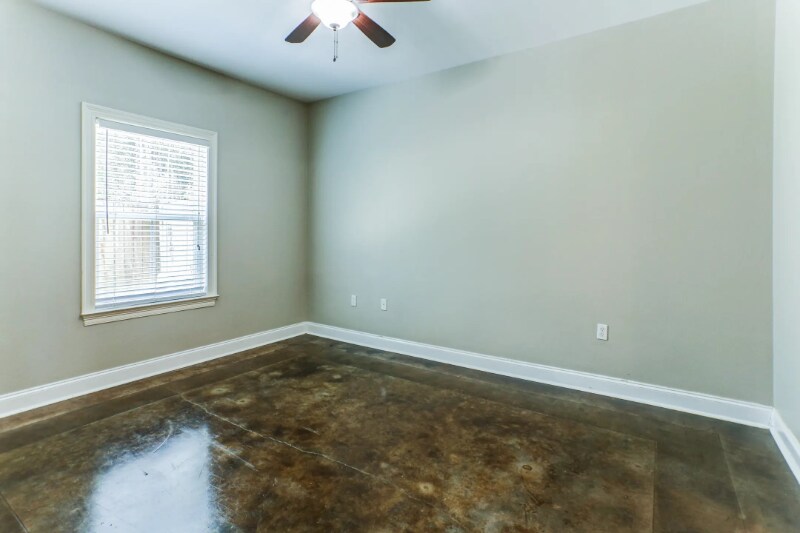 Building Photo - 12234 Village Maison Dr