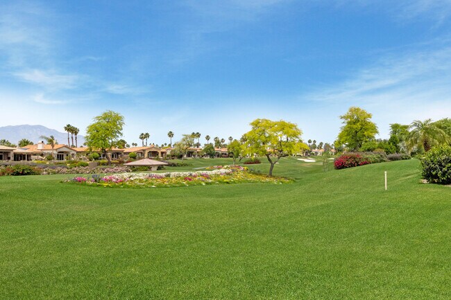 Building Photo - 761 Dove Run Cir