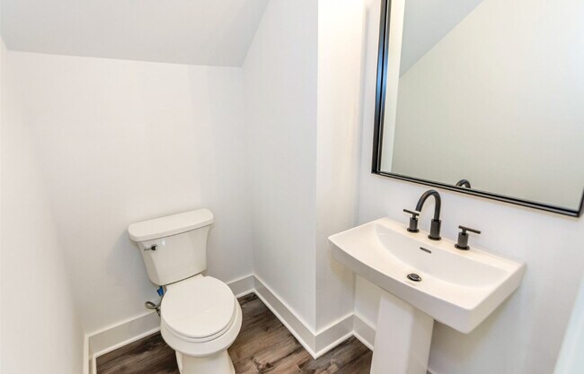 Building Photo - 18219 Polo Meadow Dr