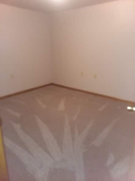 Building Photo - 601 Cream Hollow Rd