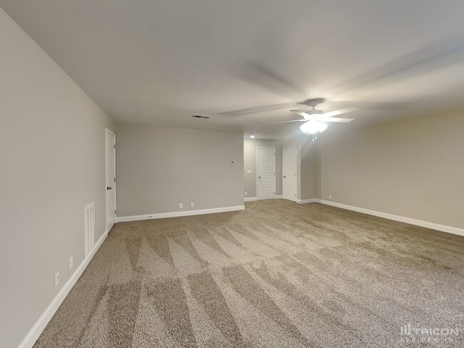 Building Photo - 4034 Ft Sumter Dr