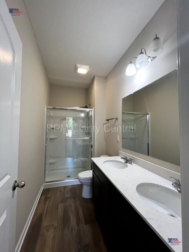 Building Photo - Charming 3-Bedroom, 2-Bath Home with Bonus...