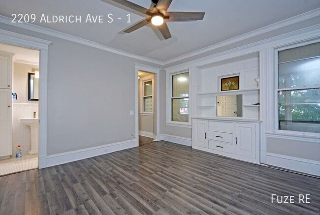 Building Photo - 2209 Aldrich Ave S