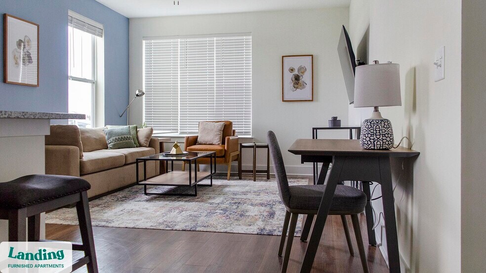 Building Photo - 901 Kelly Green Ln