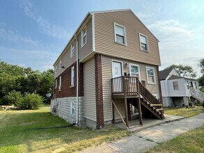 Building Photo - 1236 W 17th Ave