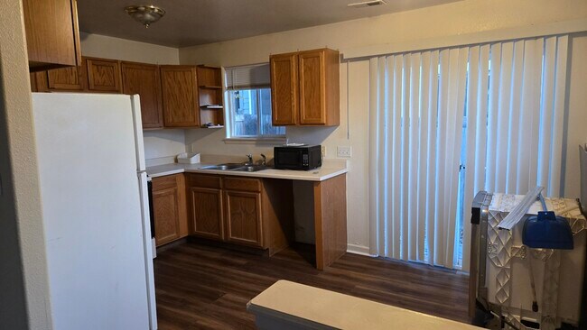 Building Photo - 4304 Lipan St