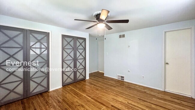 Building Photo - 26264 Greythorne Trail