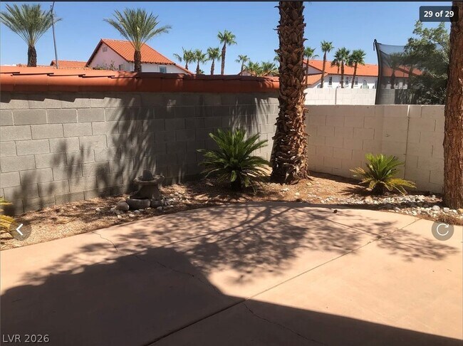 Building Photo - 8750 Villa Faith Ave
