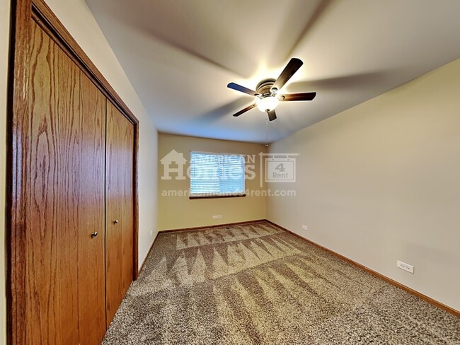 Building Photo - 14928 S Bunratty Drive