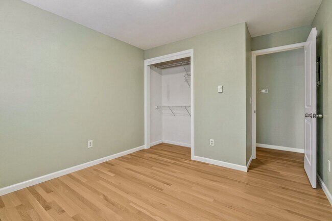 Building Photo - 6110 24th Ave NW