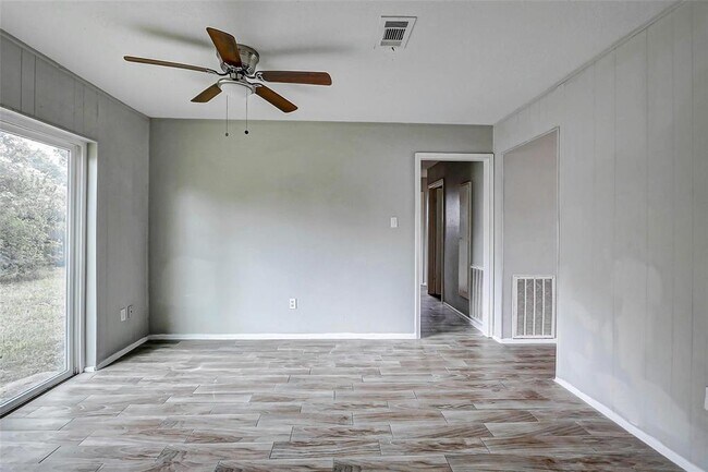Building Photo - 4969 E Ridge Creek Dr