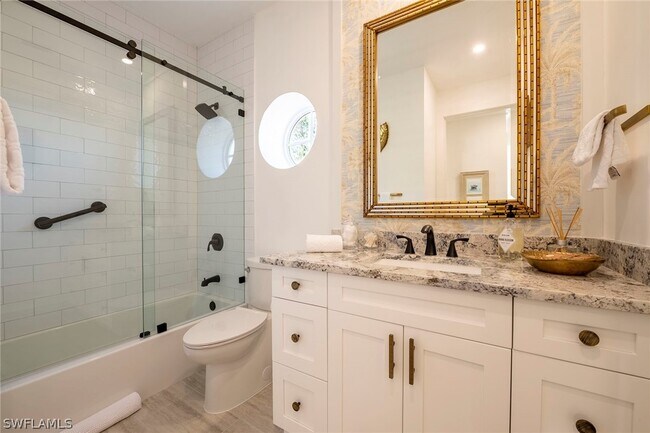 Building Photo - 1540 Clermont Dr