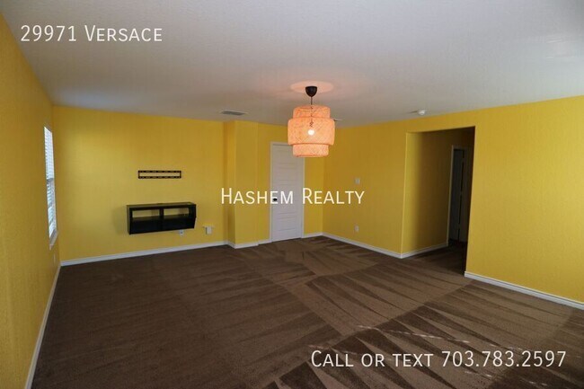 Building Photo - 29971 Versace-