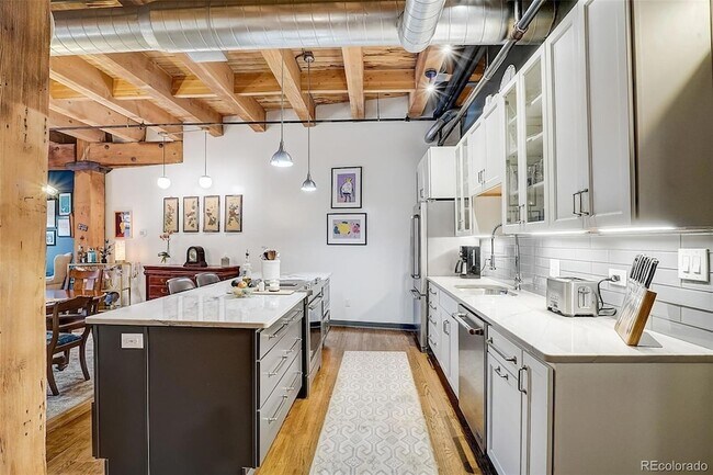 Building Photo - 1745 Wazee St