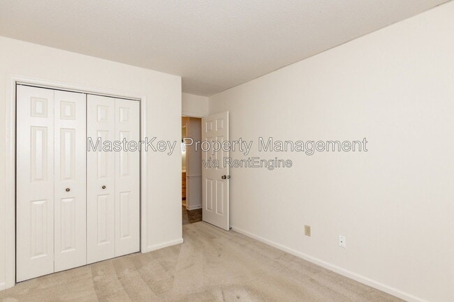 Building Photo - 1507 Laureldale Dr