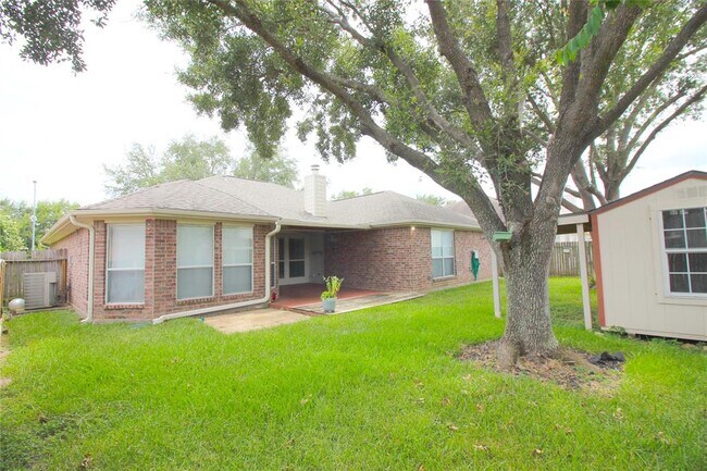 Building Photo - 19934 Upland Creek Dr