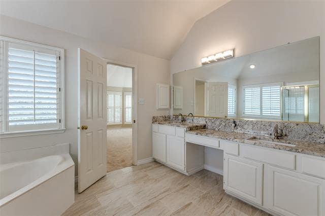 Building Photo - 5907 Maize Cir