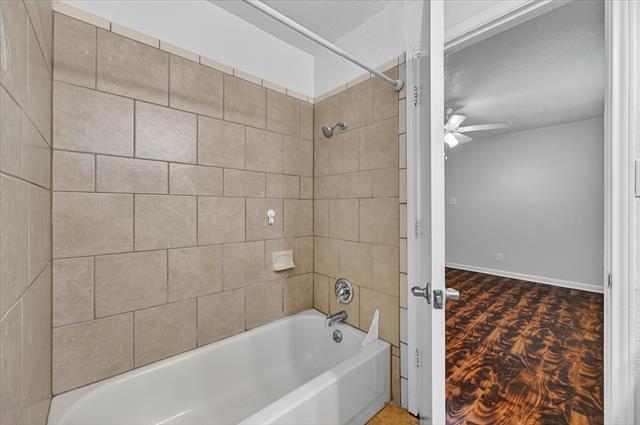 Building Photo - 1419 Woodfern Dr