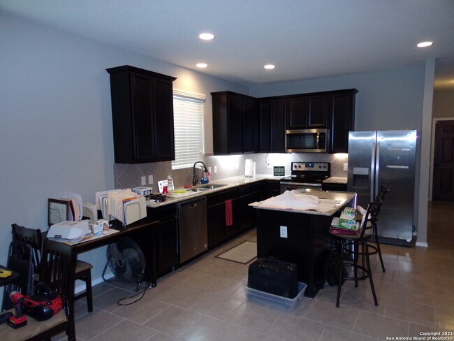Building Photo - 10506 Castello Cyn
