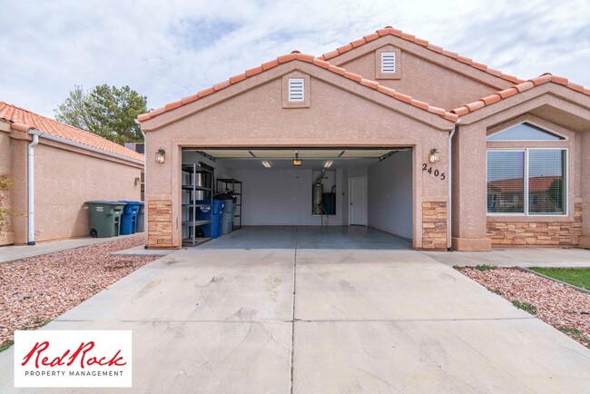 Building Photo - Dog Friendly - 3 Bedroom, 2 Bathroom Prope...