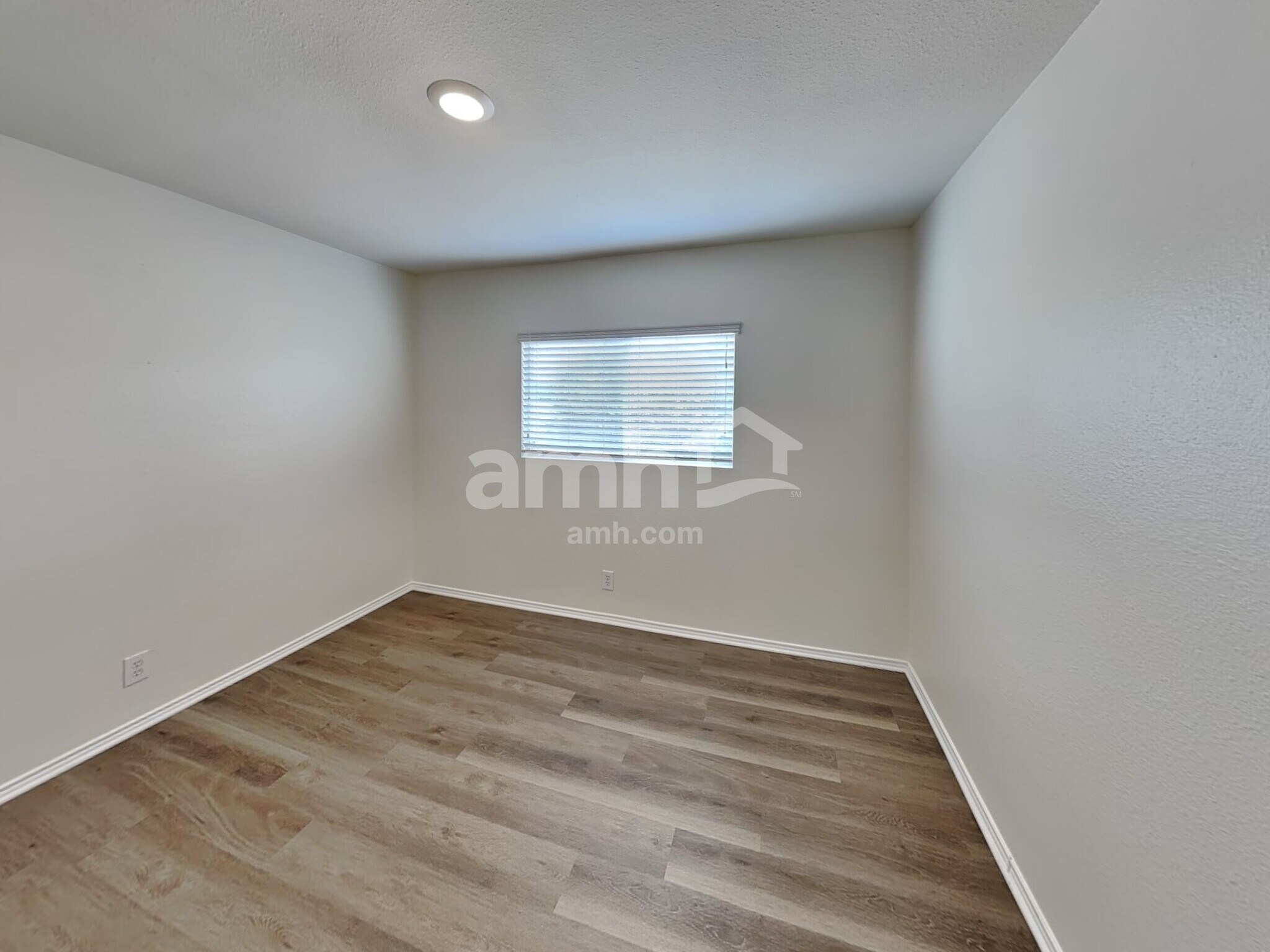 Building Photo - 8134 Brushy Mdw