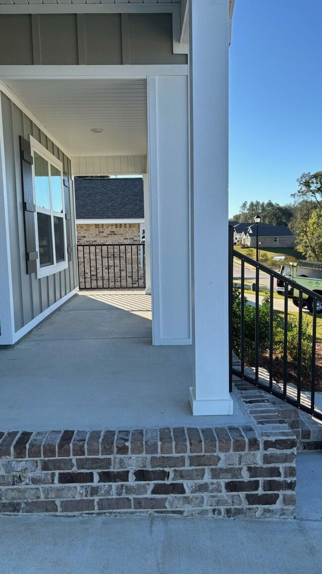 Building Photo - 11426 Elemis Dr