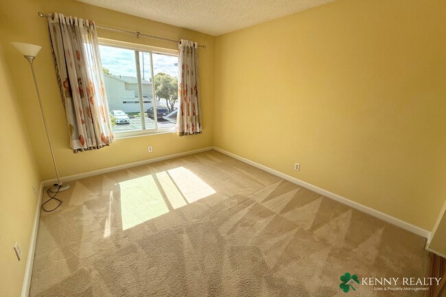 Building Photo - Charming Foster City Home with Outdoor Liv...