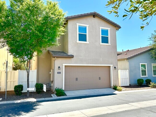 Building Photo - Adorable Bungalows at Cooley Station home!