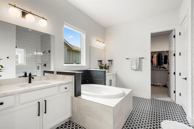 Building Photo - 8416 Apogee Blvd