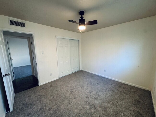 Building Photo - Home in Heritage Hills