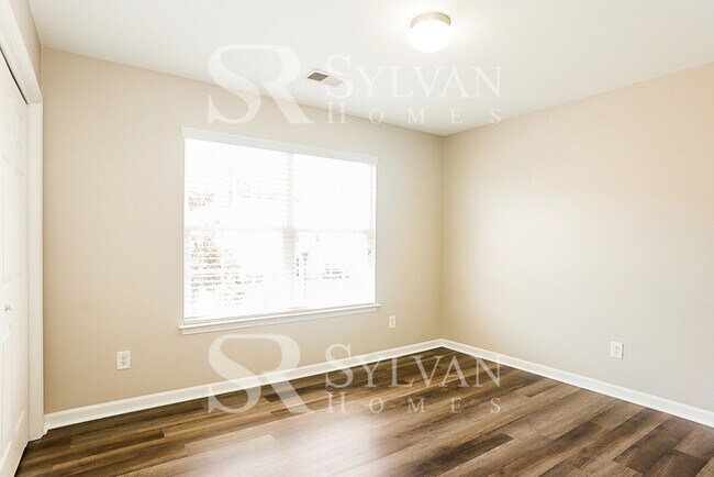 Building Photo - Life Just Got Better!