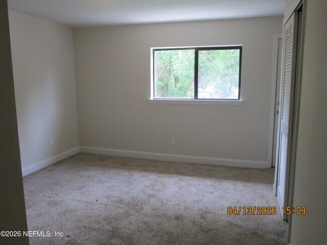 Building Photo - 1200 Bretta St