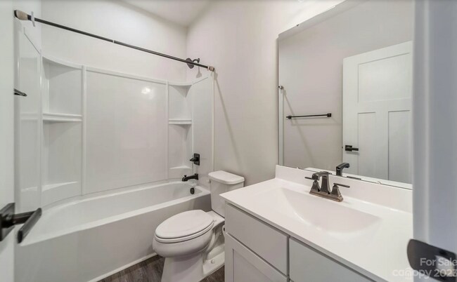 Building Photo - 130 Hamrick Rd