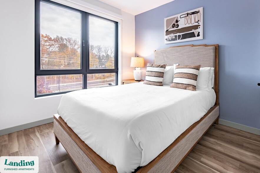 Building Photo - 39 Railroad Ave