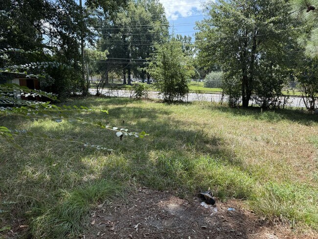 Building Photo - 3404 Violet Dr