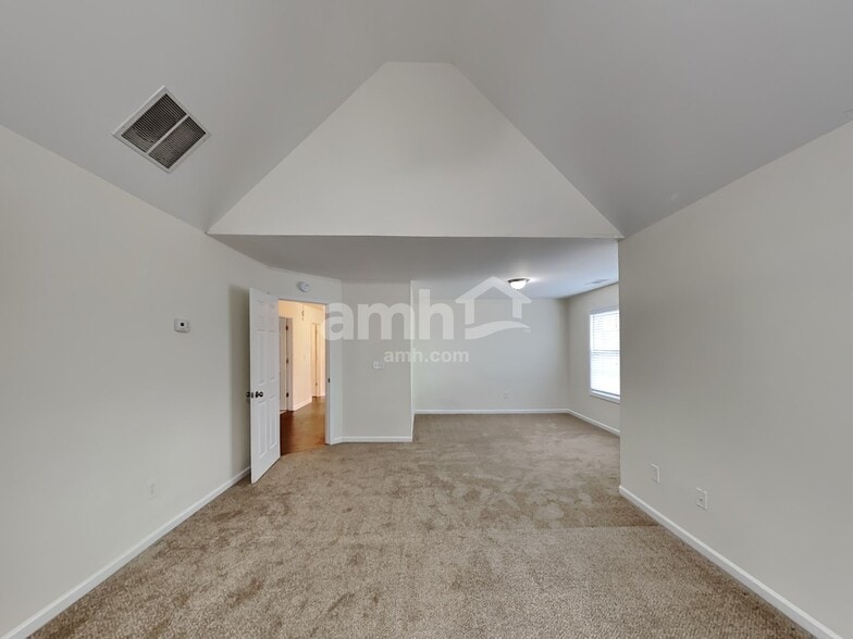 Building Photo - 146 Melrose Creek Dr