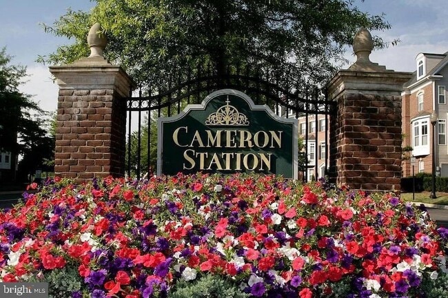 Building Photo - 324 Cameron Station Blvd