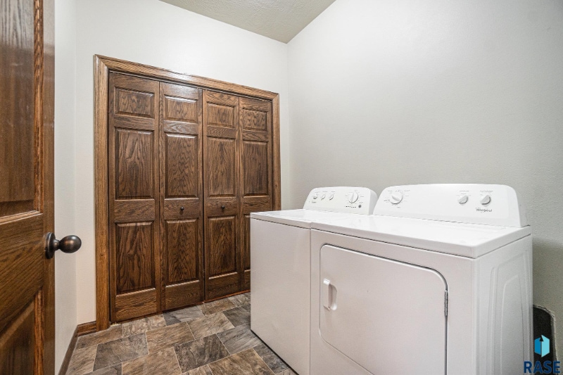 Building Photo - 8907 Annabelle St