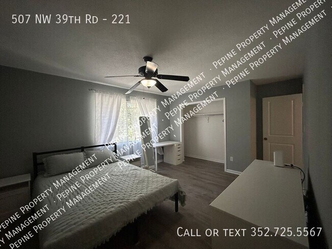 Building Photo - 507 NW 39th Rd