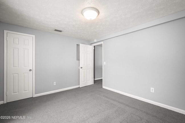 Building Photo - 5153 Seaboard Ave
