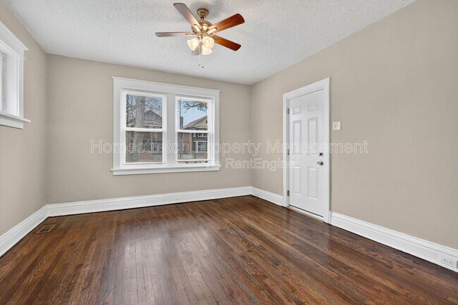 Building Photo - 6716 Crest Ave