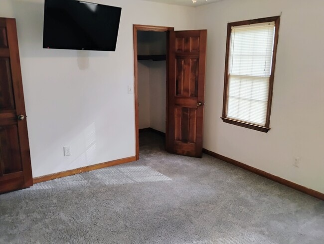 Building Photo - 629 Chatham Trail