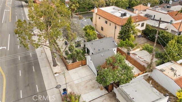 Building Photo - 2203 Pelham Ave