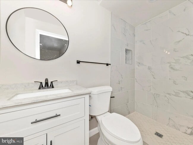 Building Photo - 40397 Charles Town Pike