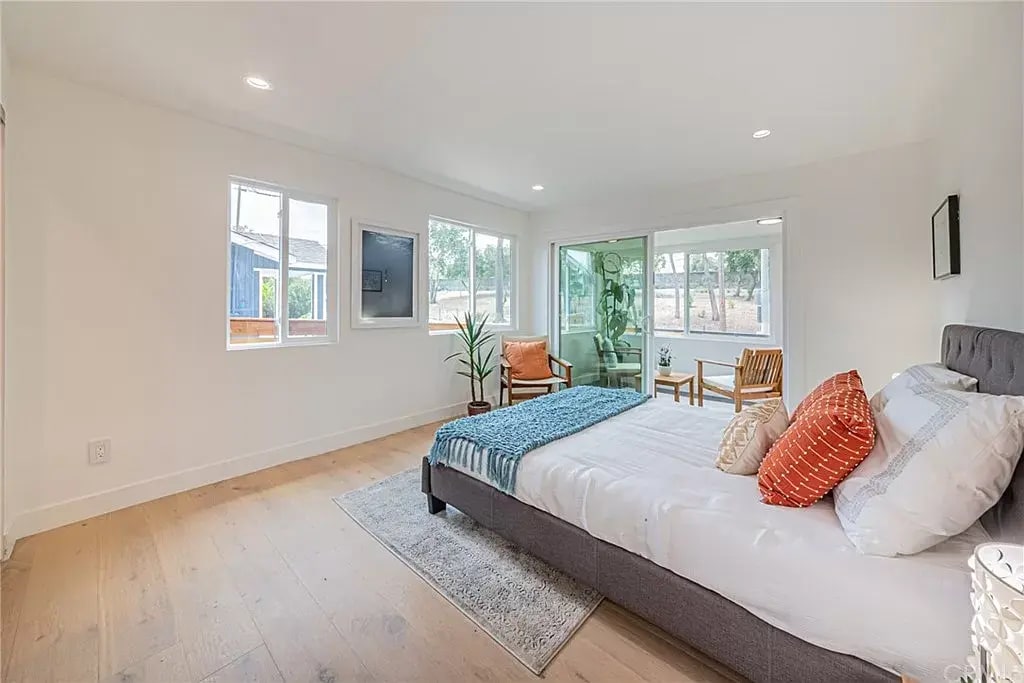 bedroom 2 - 3439 Plata St