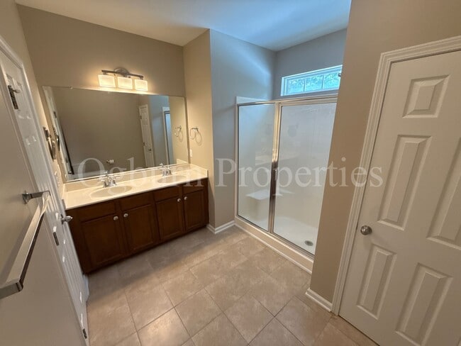 Building Photo - 3BR/2BA Charming Home in Griffith Park!