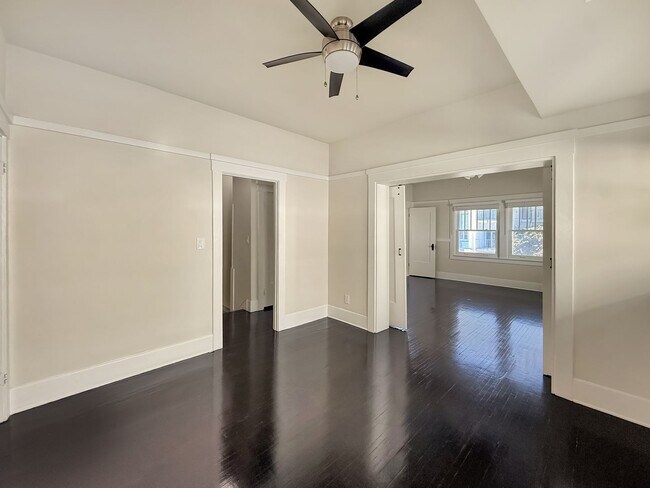 Building Photo - Bankers Hill Gem – 2BR/1BA Minutes from Ba...