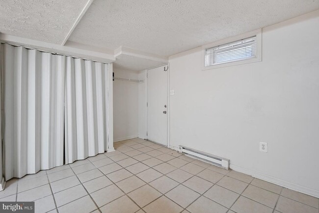 Building Photo - 6120 41st Ave